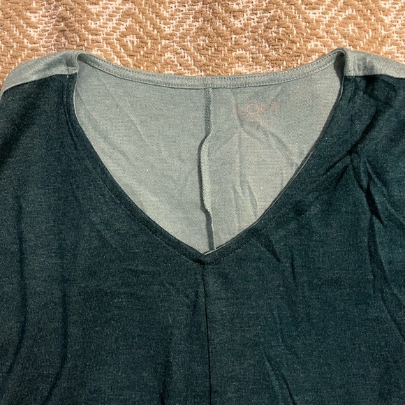 NWOT Loft Outlet Green Color Block Top - Picture 3 of 4